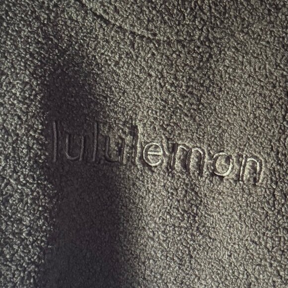 Fleece Embroidered Crop Top - Picture 4 of 8